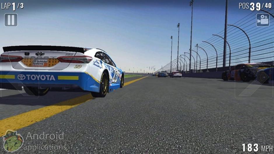 Скриншот #6 из игры NASCAR Heat Mobile